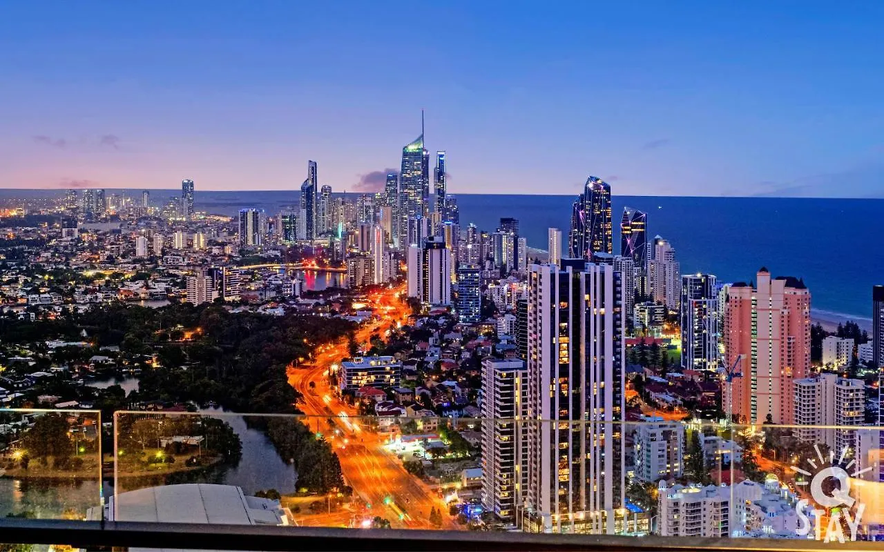 2 Bedroom 1 Bathroom Private Apartments At Casino - Paid Parking Only Gold Coast