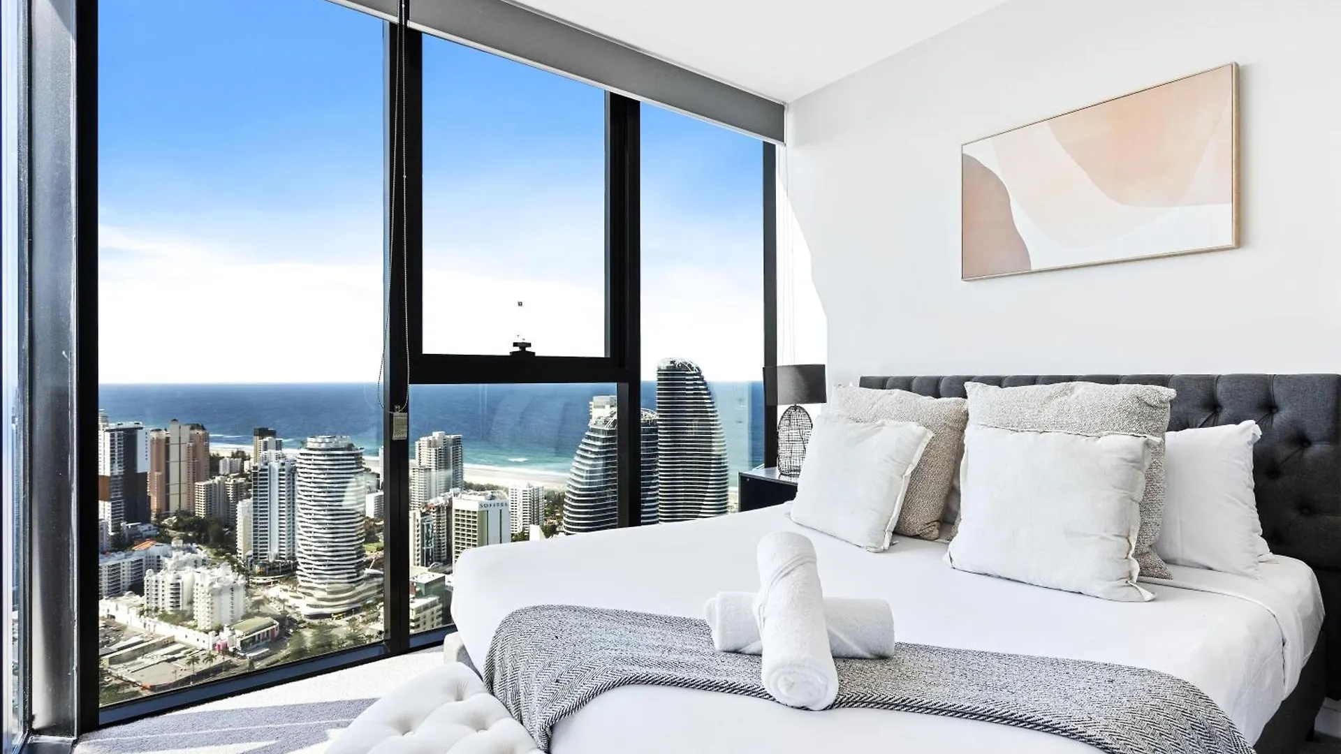 2 Bedroom 1 Bathroom Private Apartments At Casino - Paid Parking Only Gold Coast