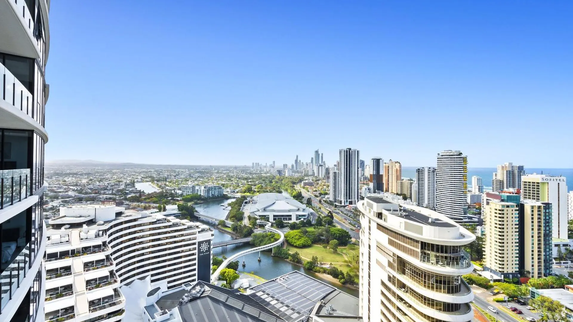 2 Bedroom 1 Bathroom Private Apartments At Casino - Paid Parking Only Gold Coast