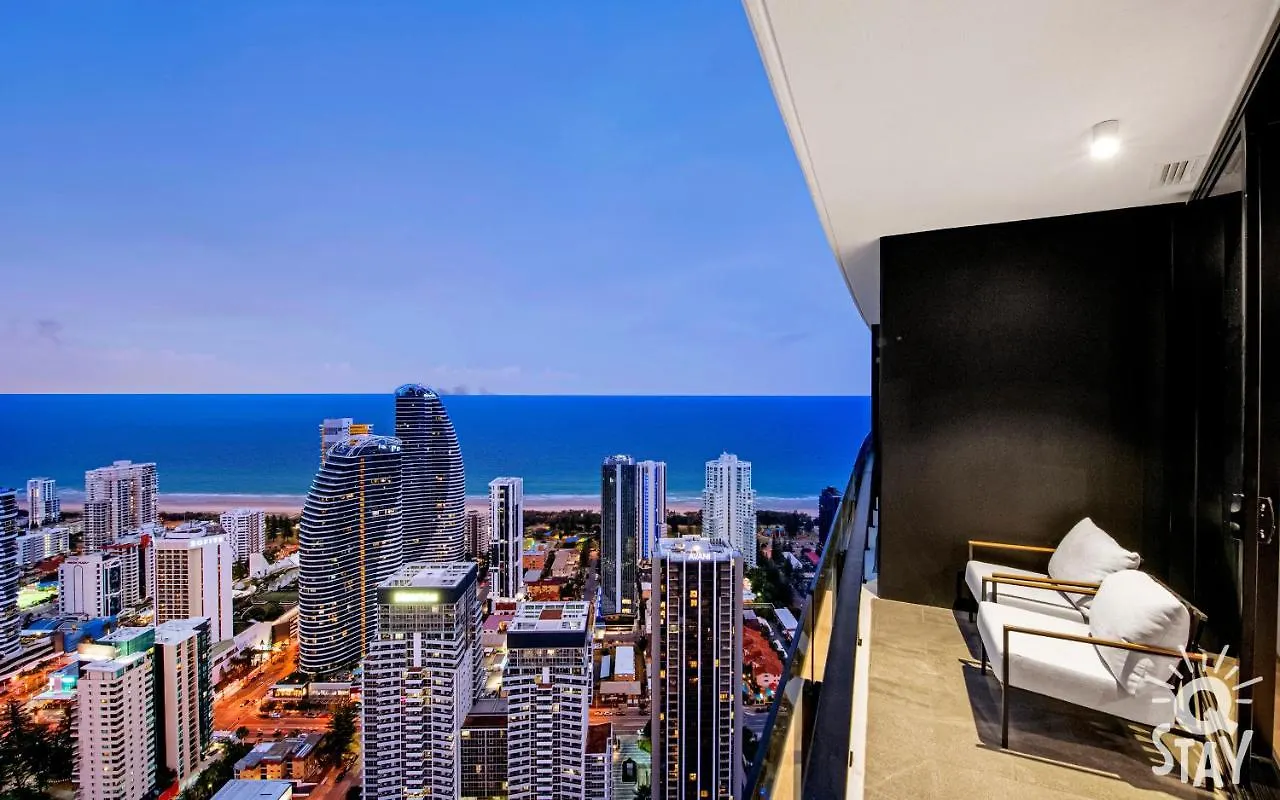 2 Bedroom 1 Bathroom Private Apartments At Casino - Paid Parking Only Gold Coast