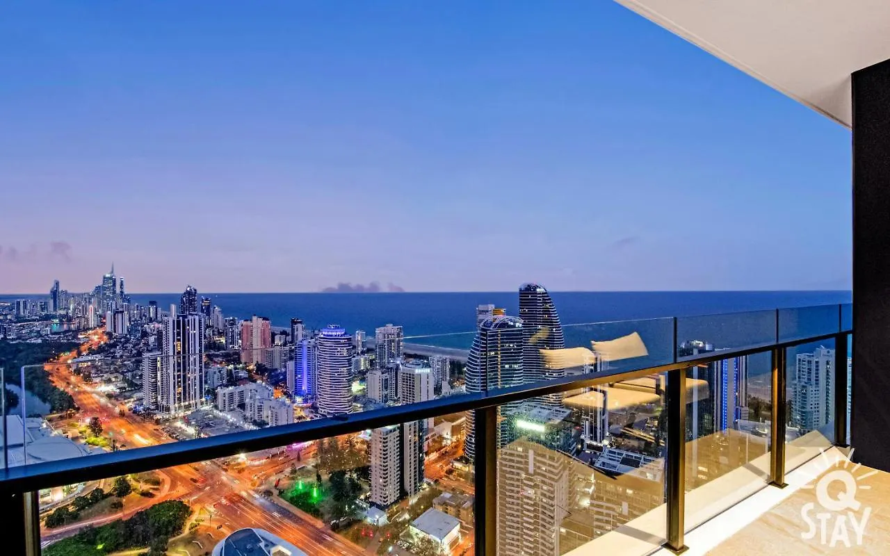 2 Bedroom 1 Bathroom Private Apartments At Casino - Paid Parking Only Gold Coast