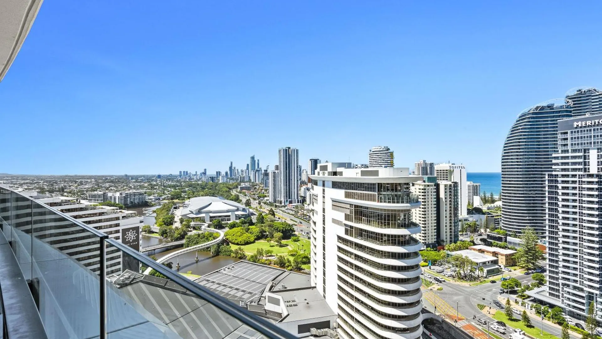 2 Bedroom 1 Bathroom Private Apartments At Casino - Paid Parking Only Gold Coast