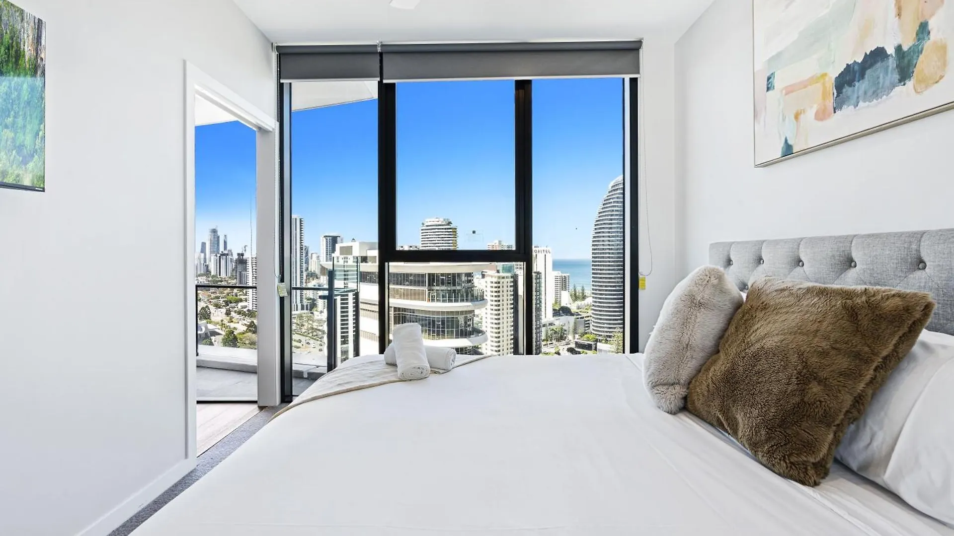2 Bedroom 1 Bathroom Private Apartments At Casino - Paid Parking Only Gold Coast
